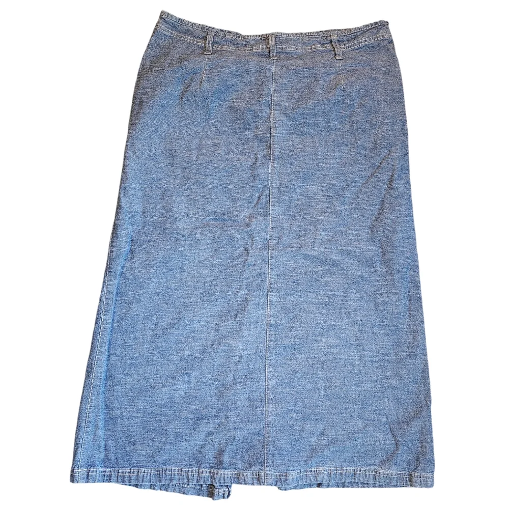 Sag Harbor medium wash denim midi skirt front slit zipper button closure size 14